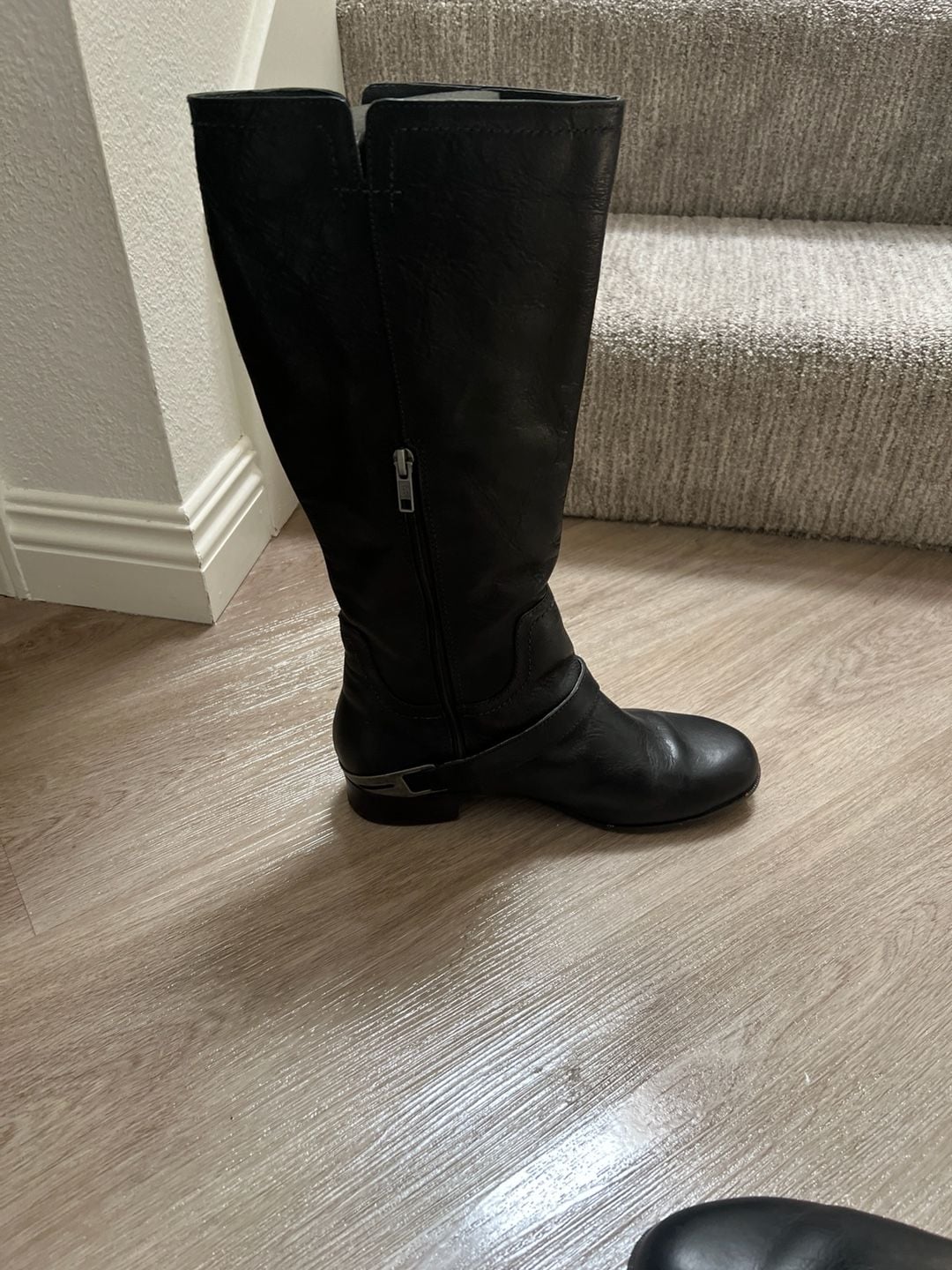 UGG 7