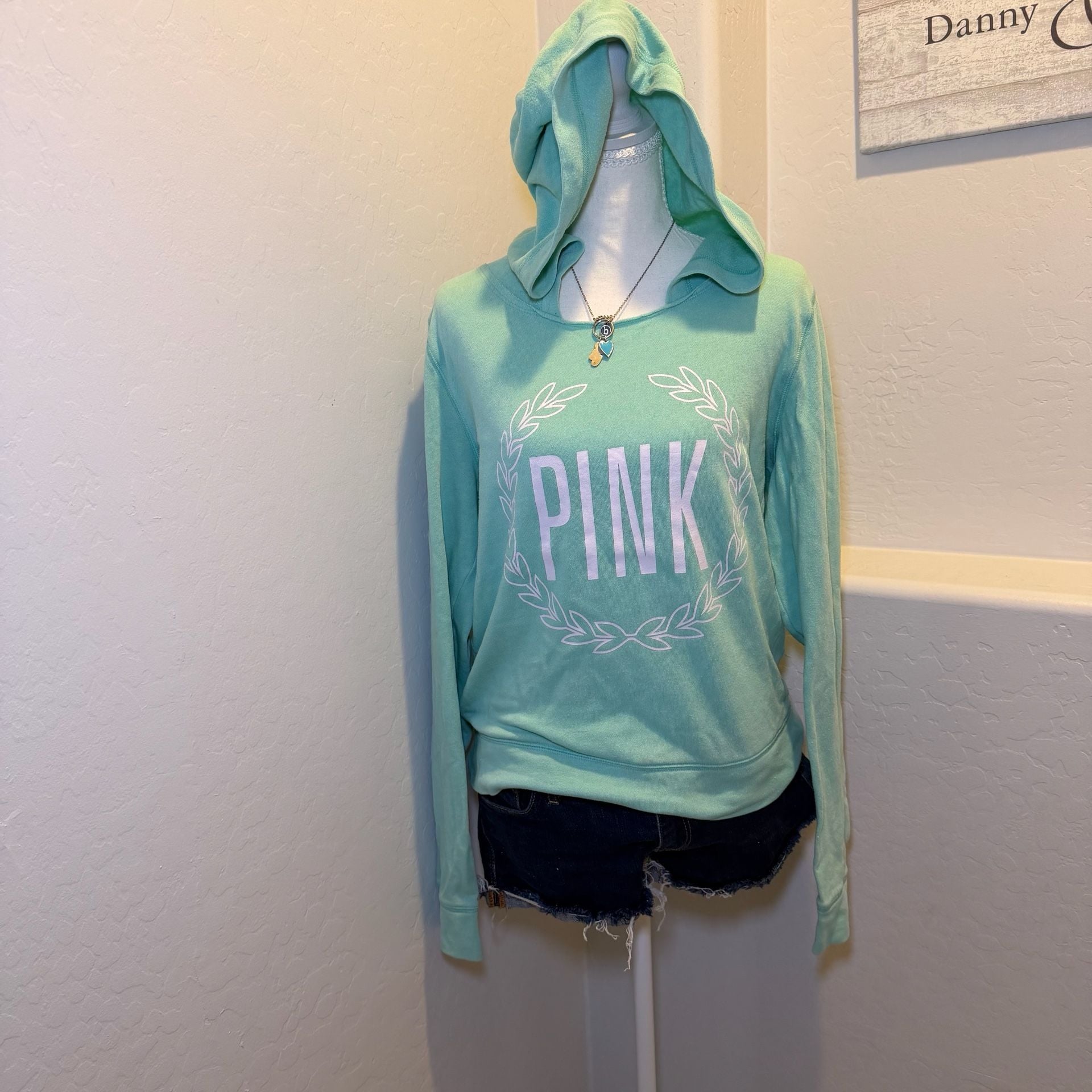 Victoria’s Secret PINK Mint Green Hoodie Women’s Size M Logo Pullover 7