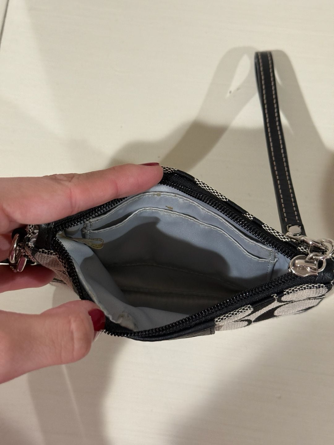 Coach Signature Canvas Wristlet 4