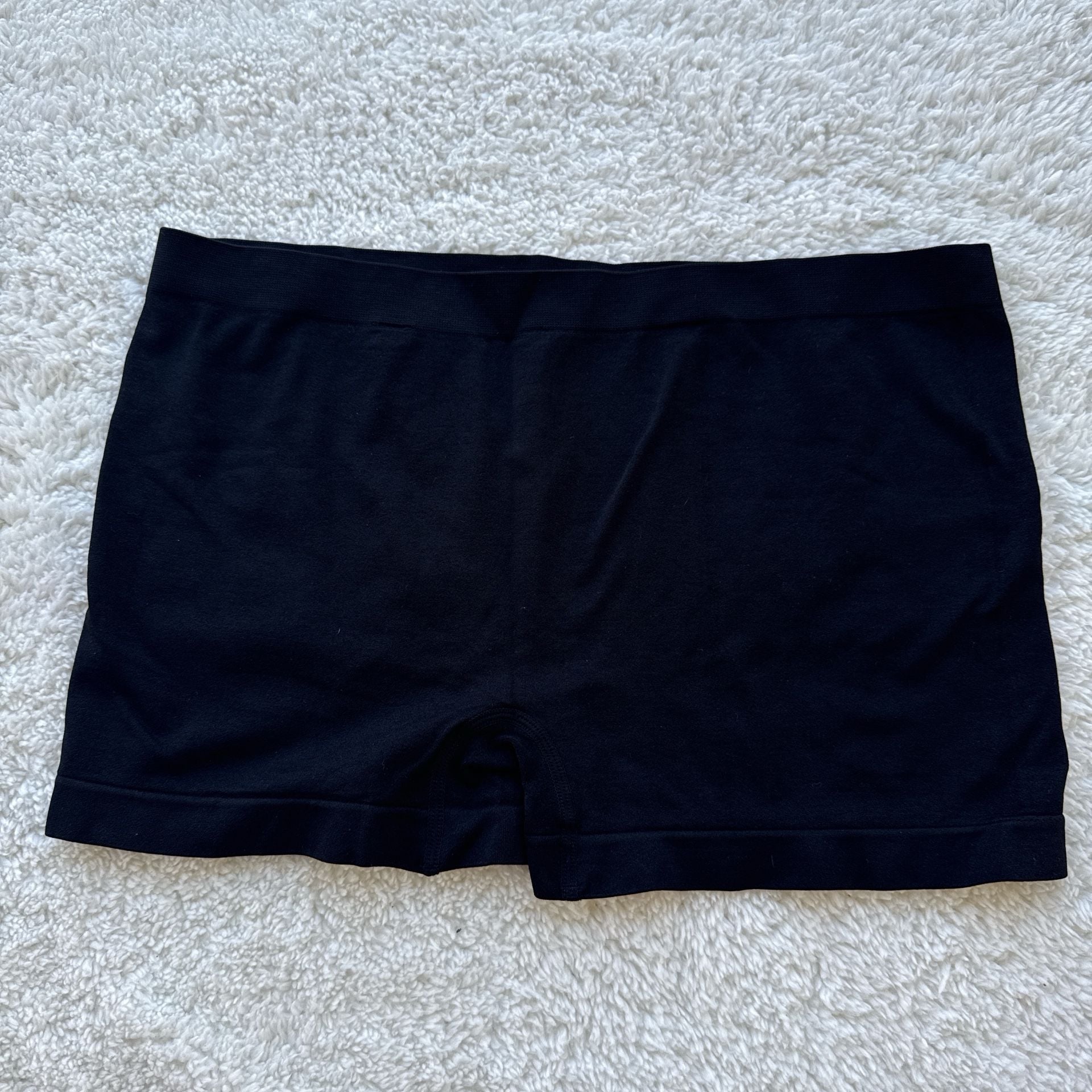 Road Runner Sports Women's Black Seamless Boyshort Performance Underwear 4