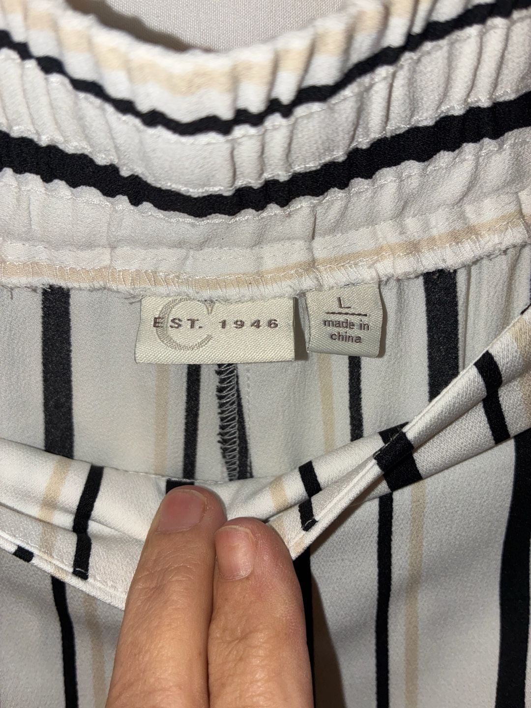 Women's Black and White Pants 3