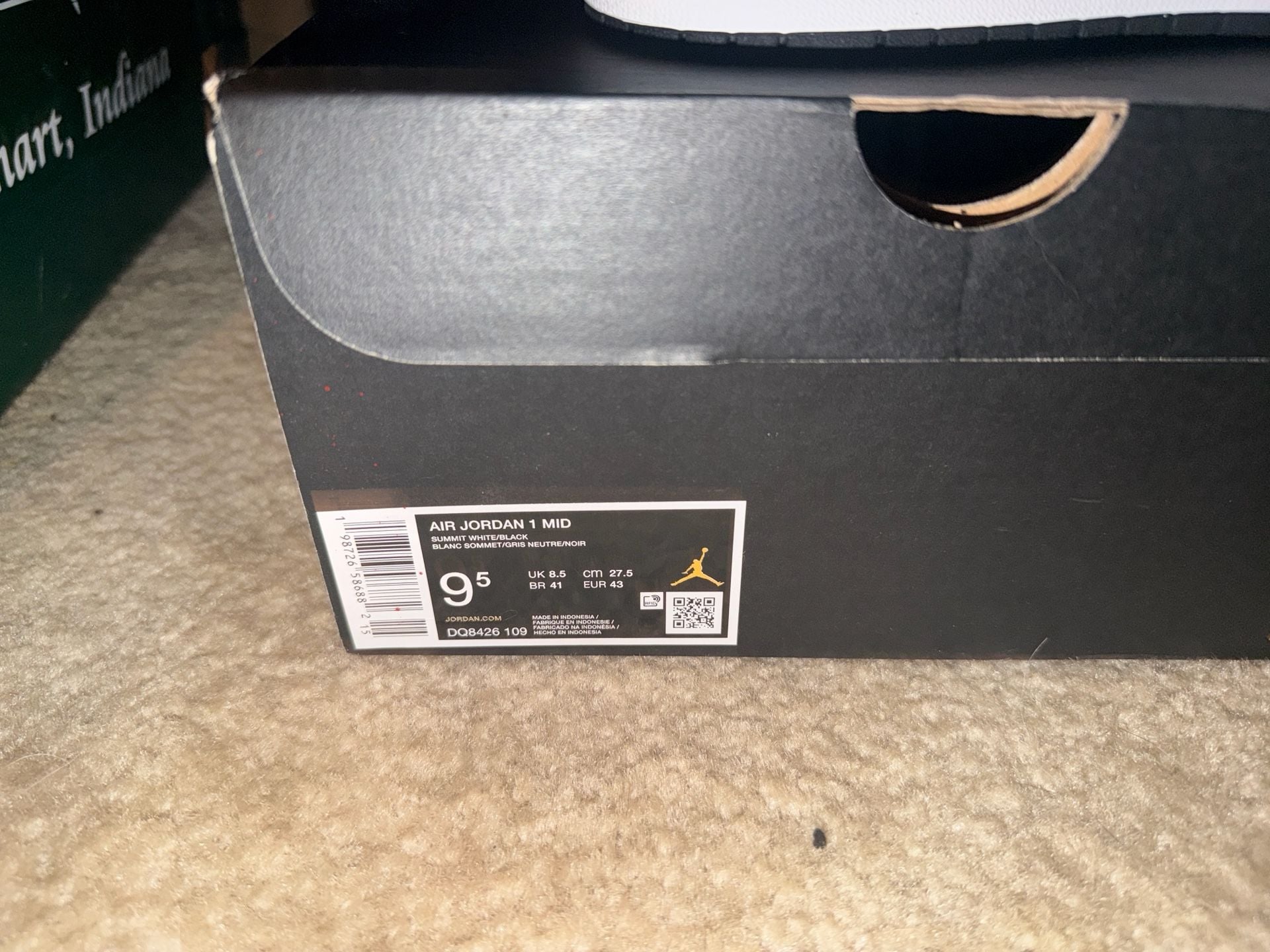 Air Jordan 1 Mid Summit White Black Infrared 23 DQ8426-109 4