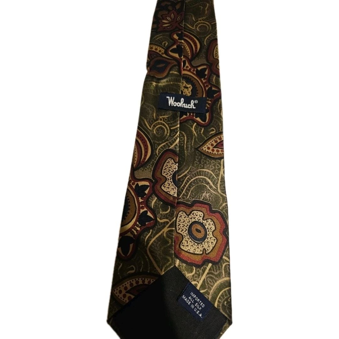 Vintage Woolrich Men's Silk Tie Green Earthy Floral Medallion Pattern Made in USA 2