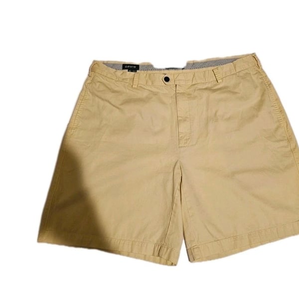 Orvis Men's Size 42 Khaki Flat Front Chino Shorts Made in Peru