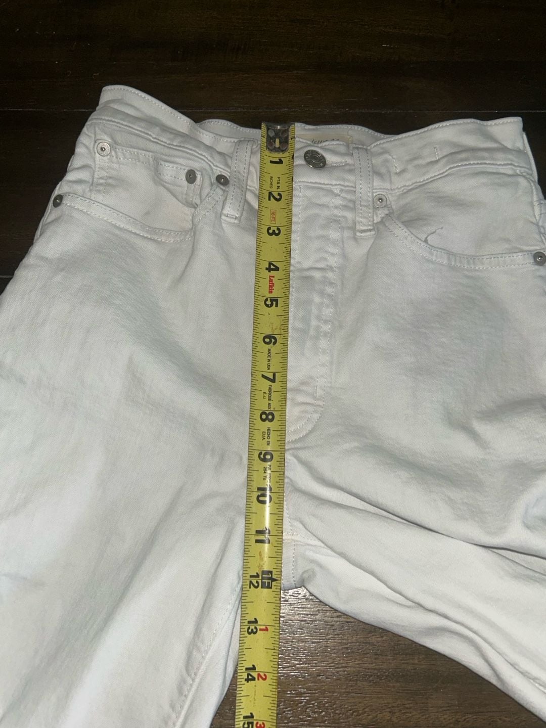 Madewell The Perfect Vintage Straight Jean in White with Distressed Knees and Raw Hem Size 25 5
