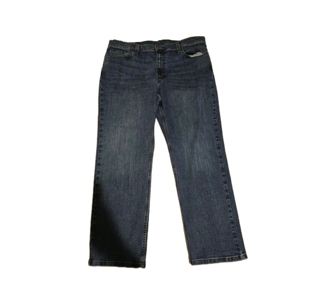 L.L.Bean Men's BeanFlex Jeans Standard Fit Straight Leg Blue Denim 2