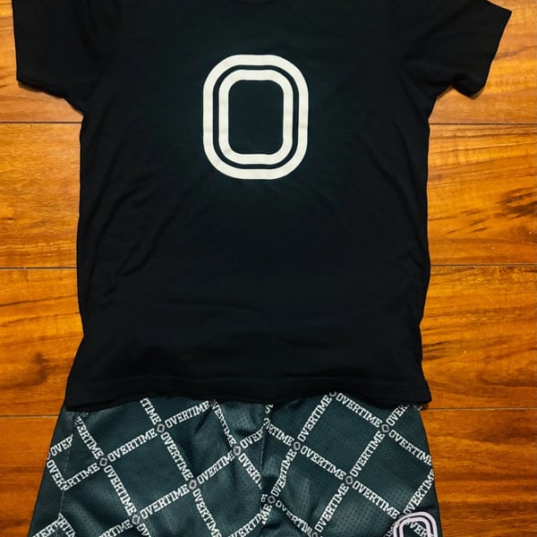 Overtime Basketball Lifestyle Set: OT Classic Tee and Overtime Monogram Mesh Shorts Youth size Large 