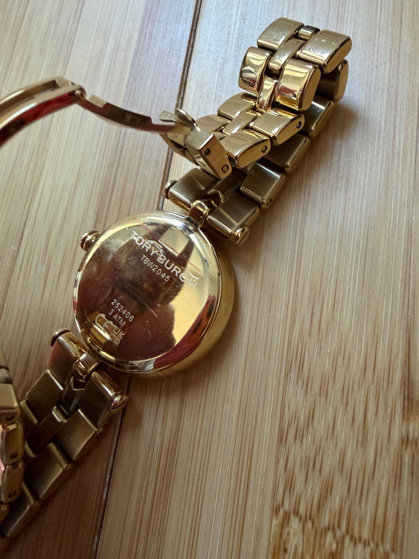 Tory Burch Kira Gold-Tone Stainless Steel Bracelet Watch TBW2045 4