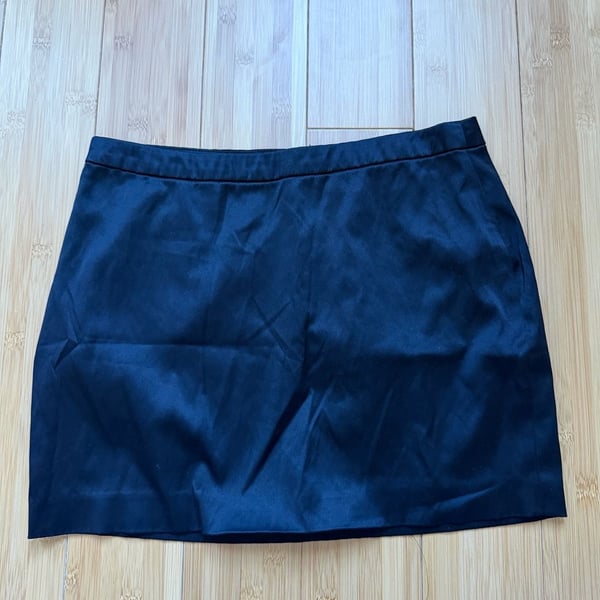 Vintage Y2K Forever 21 Pink Mountain Label Navy Blue Satin Mini Skirt