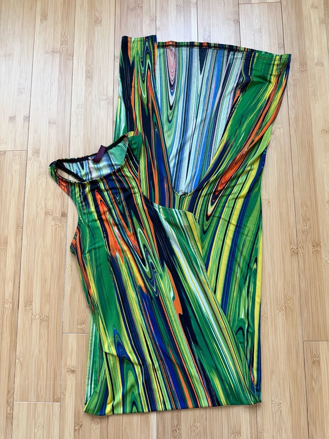 Leigh Abstract Wave Print Green and Blue Sleeveless Maxi Dress 2