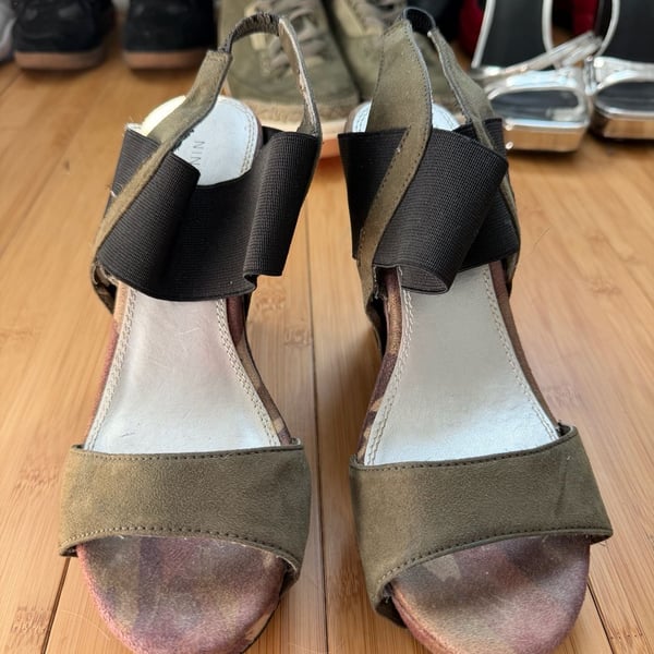 Nine West Hungup Camouflage Wedge Sandals Green Suede Elastic Ankle Strap