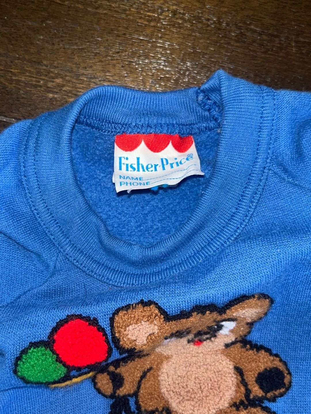 Vintage 1980s Fisher-Price Teddy Bear with Balloons Blue Baby Sweatshirt 12 Months 3