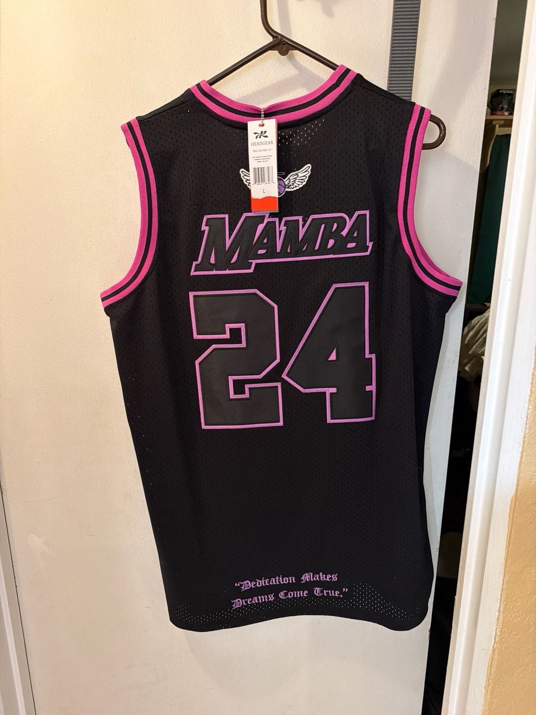 Headgear Classics Kobe Bryant Mamba 24 Los Angeles Basketball Jersey Black/Pink Sports 3