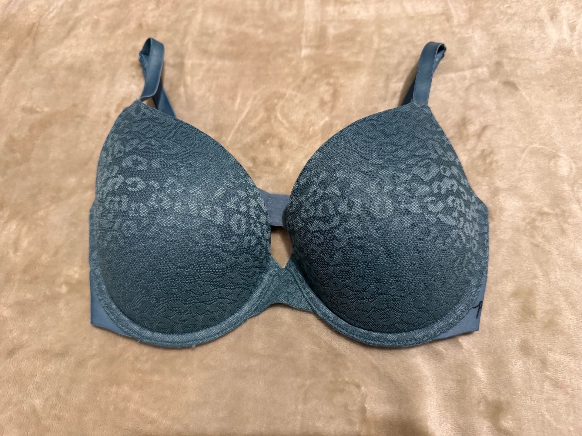 Victorias Secret Pink Push Up bra 32DD Green 1