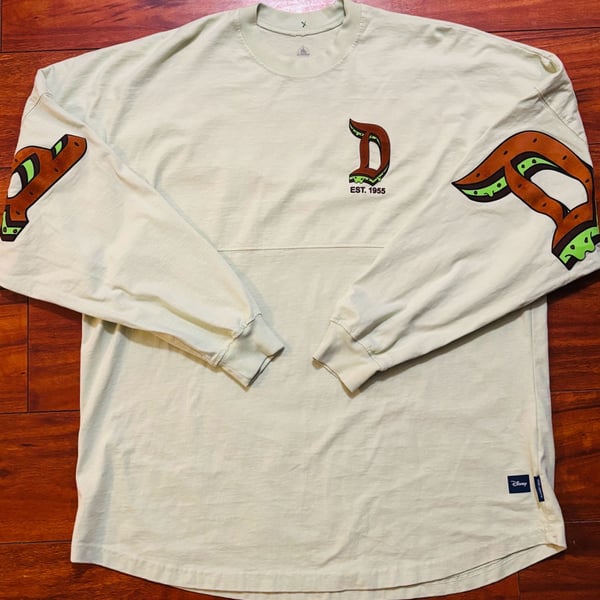 Disneyland Spirit Jersey sz XL Mint Green Chocolate chip Ice cream