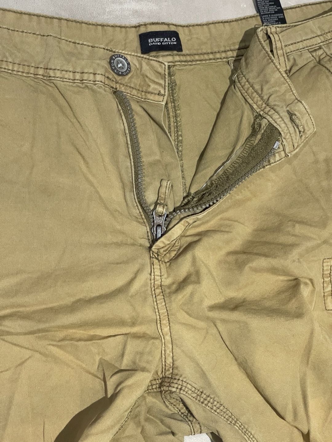 Buffalo David Bitton Men's Tan Khaki Cargo Shorts with Multi-Pockets size 36 2