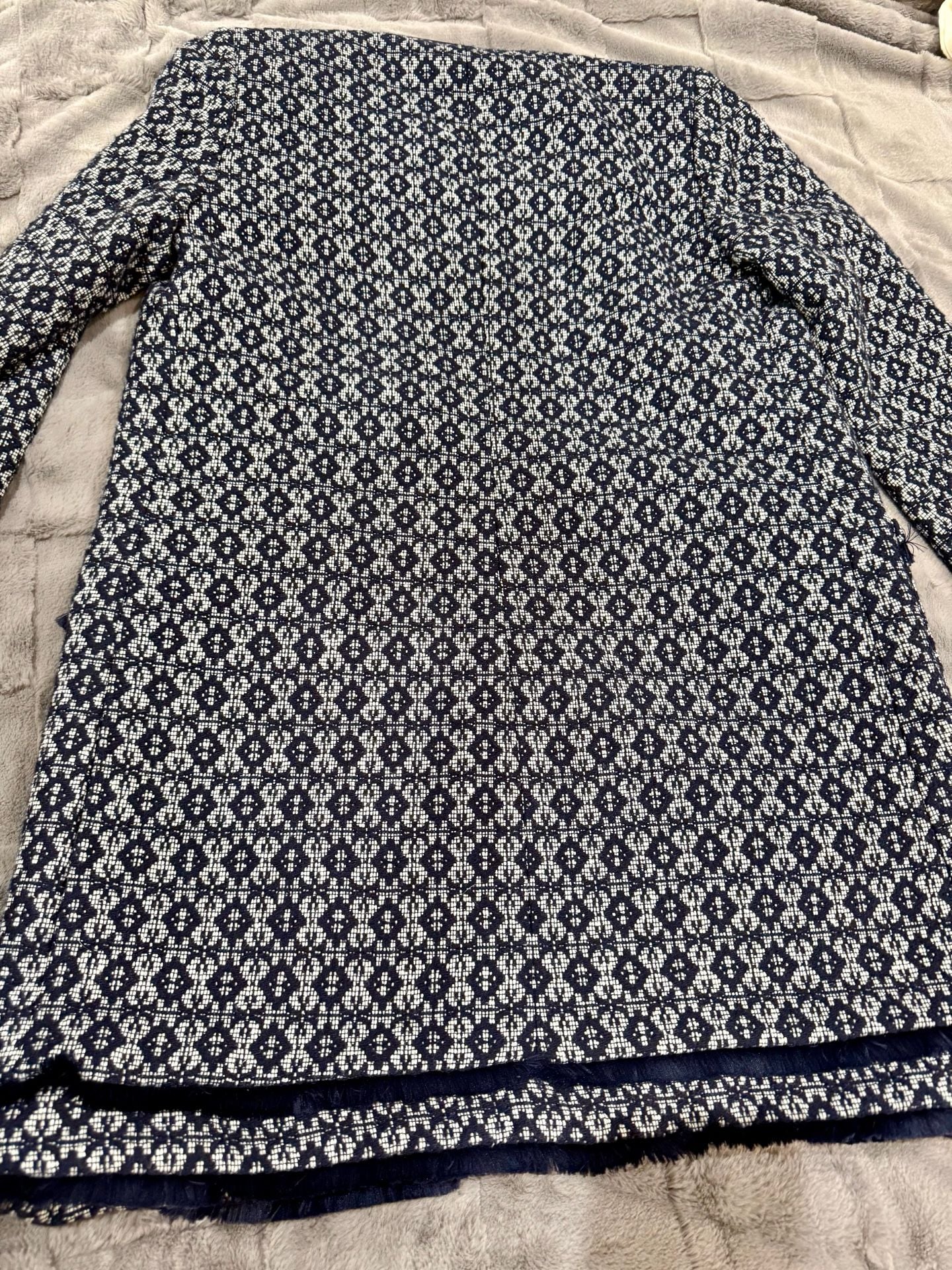 Carolina Belle Montreal Navy and White Geometric Pattern Collarless Open Front Jacket 7