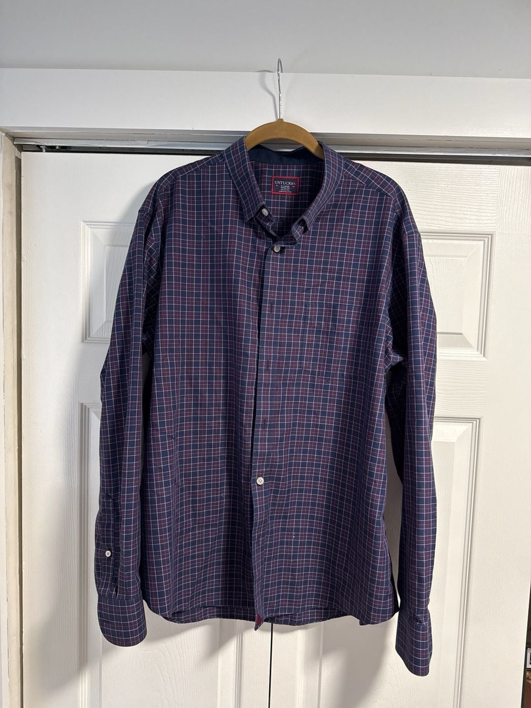UNTUCKit Men's Navy and Red Plaid Button-Down Shirt 2