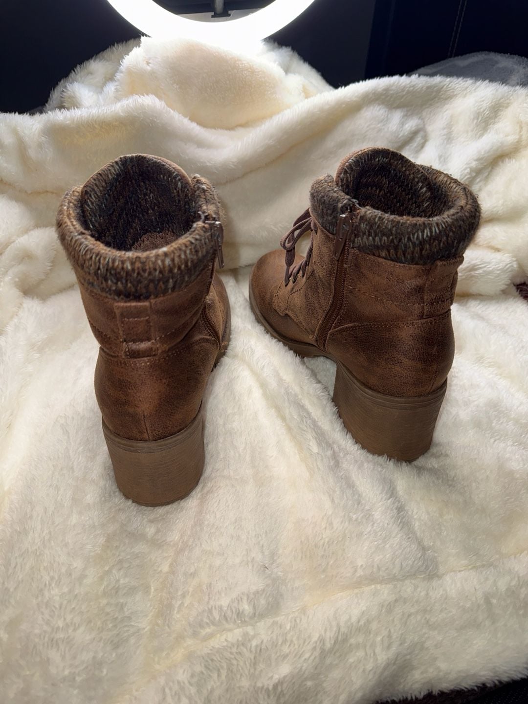 Brown Lace-Up Ankle Boots with Knit Cuff Bullboxer 4