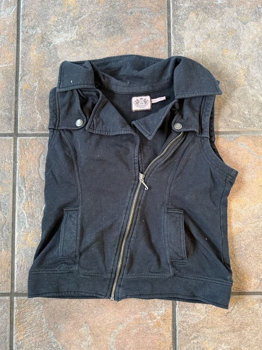 Juicy Couture Black Sleeveless Full-Zip Moto Style Fleece Vest 2
