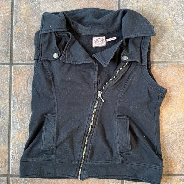 Juicy Couture Black Sleeveless Full-Zip Moto Style Fleece Vest