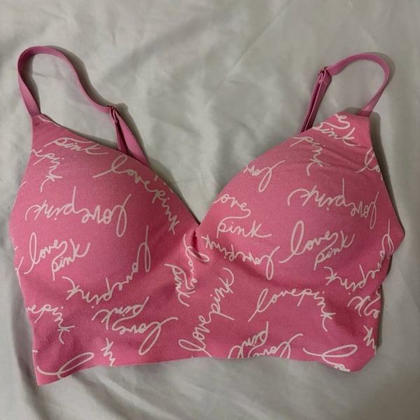 PINK VS Wear Everywhere Wireless Push Up Bra