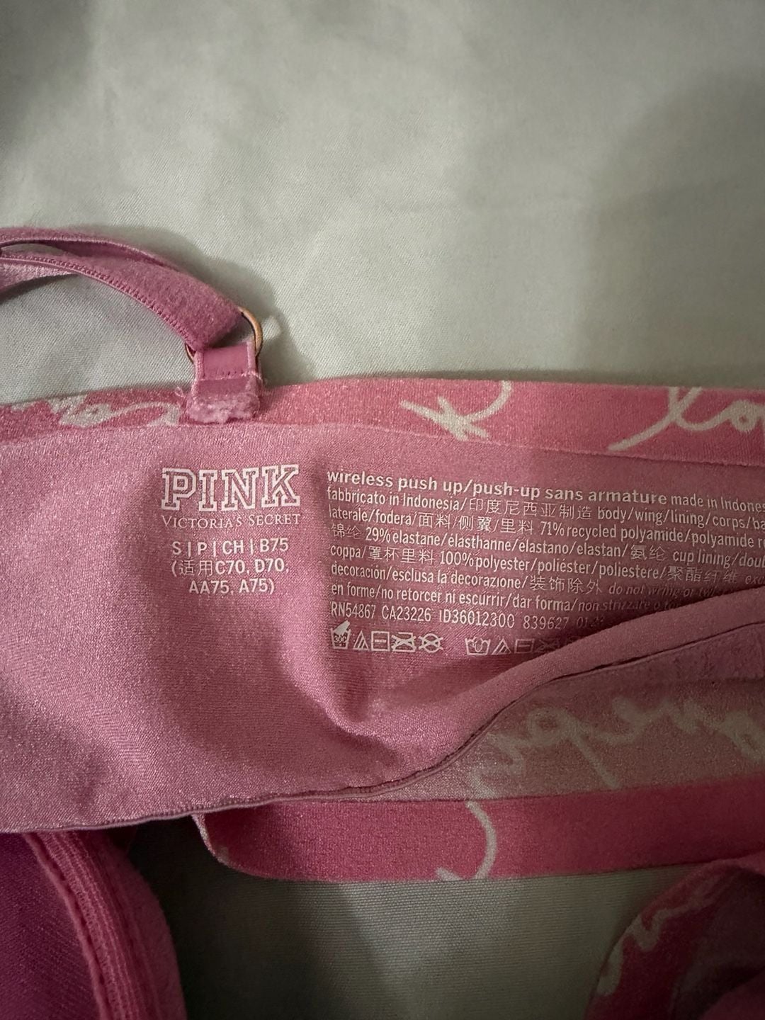 PINK VS Wear Everywhere Wireless Push Up Bra 3