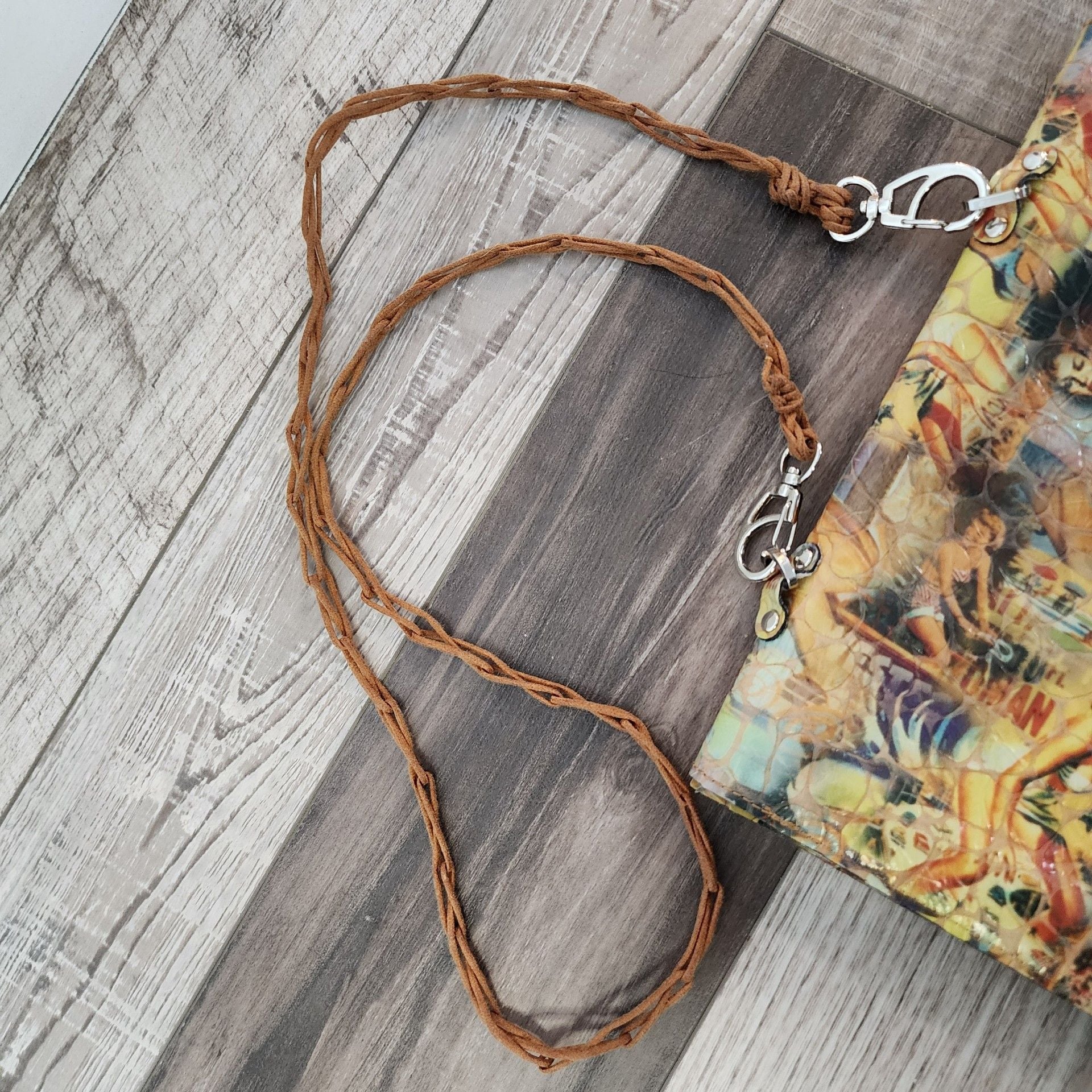 Esther Boken Vintage Embossed 'Bathing Beauty' Printed Leather Crossbody Bag 11
