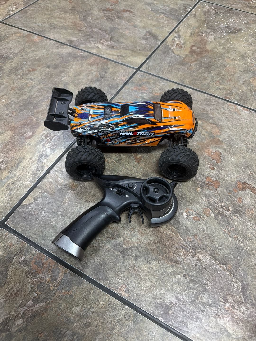 Haiboxing Hailstorm 18859 1:18 Scale 4WD High Speed Remote Control RC Truck 1
