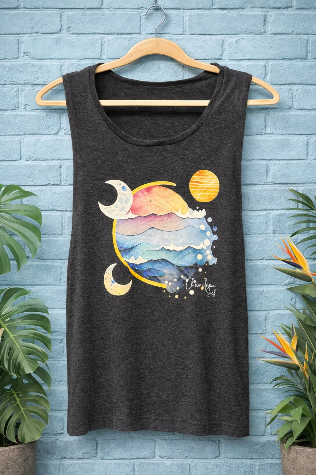 Chameleon Surf Celestial Circle Moon Wave Muscle Tank 2