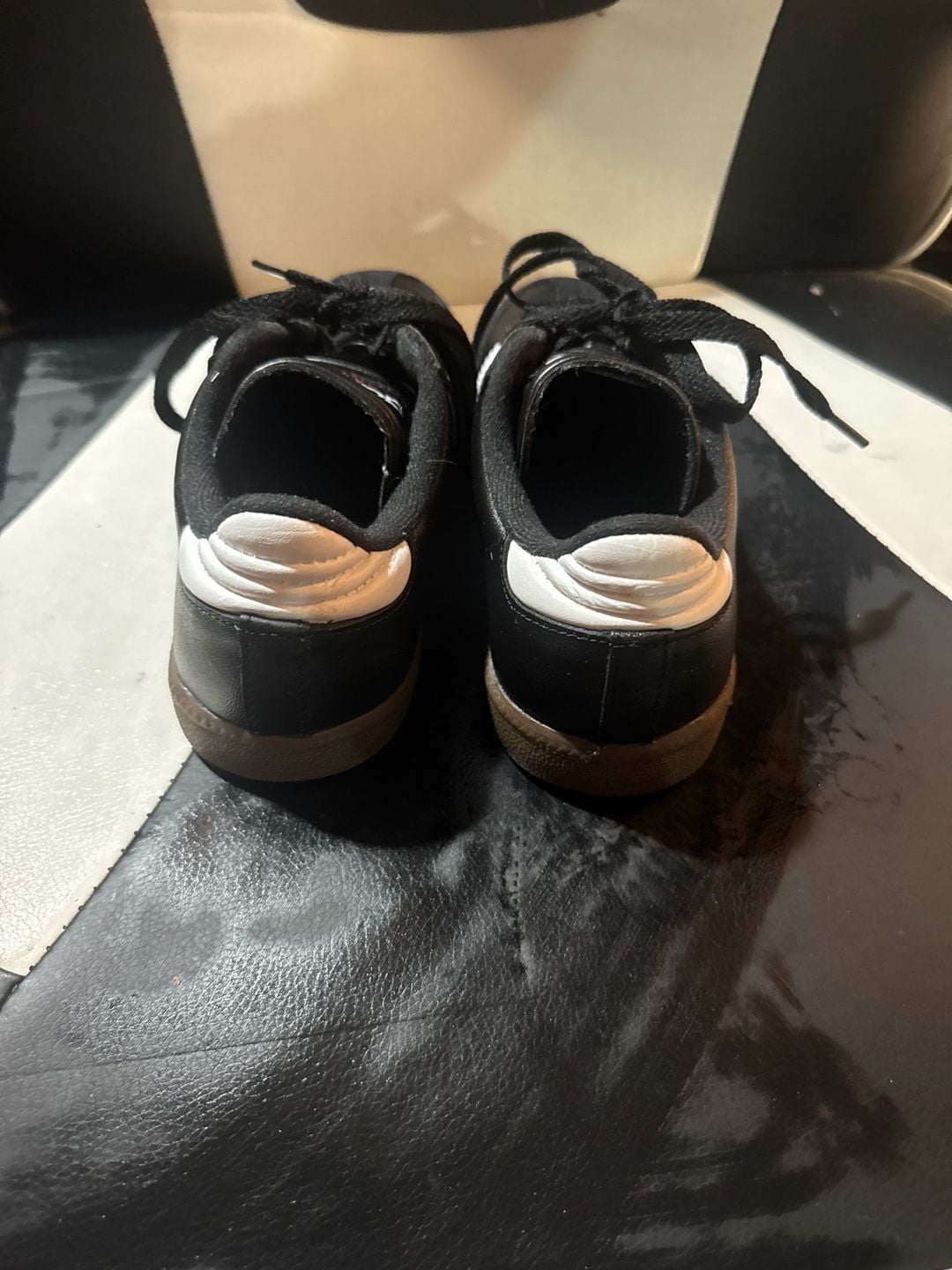 NEW Adidas Samba KIDS JUNIOR TEENS BLACK (IF1945 SOCCER UNISEX SIZE 1Y 4