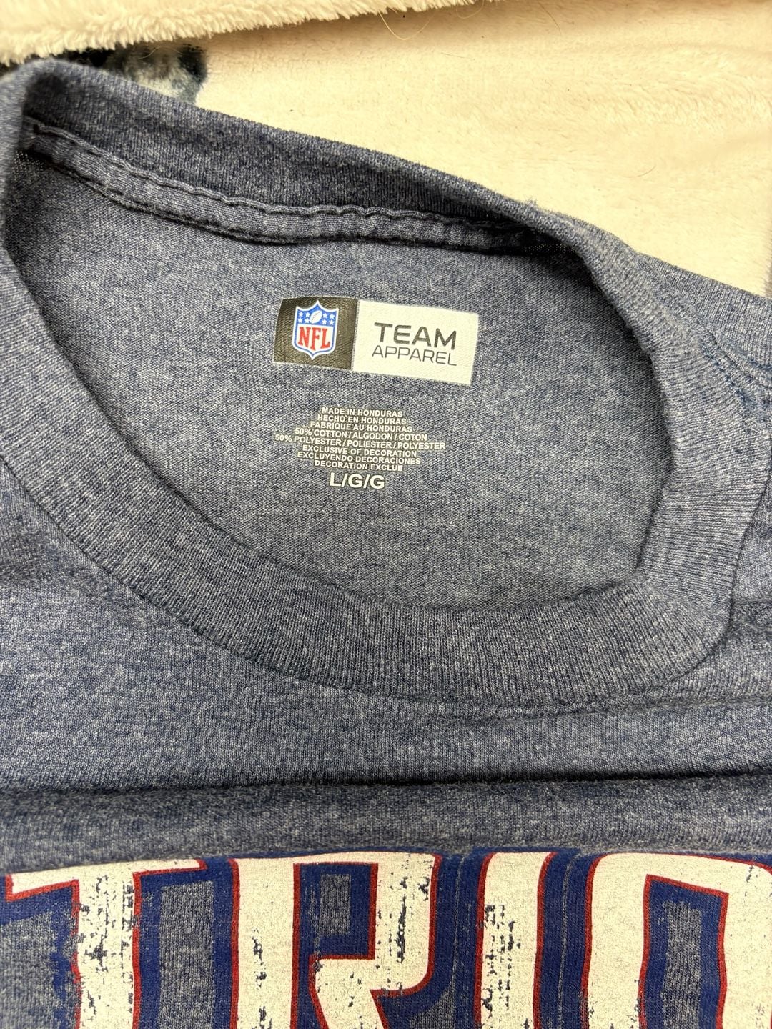 New England Patriots NFL Team Apparel Men's Large Heather Blue Graphic T-Shirt 4