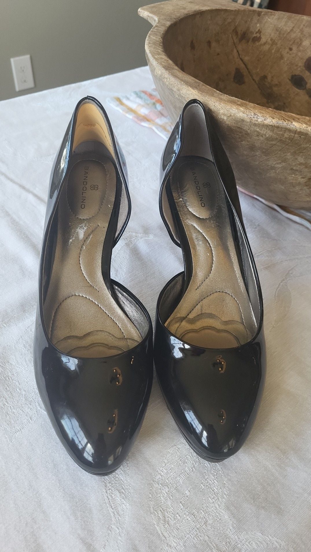 Bandolino Black Patent Leather D'Orsay Pumps Size 7.5M 2