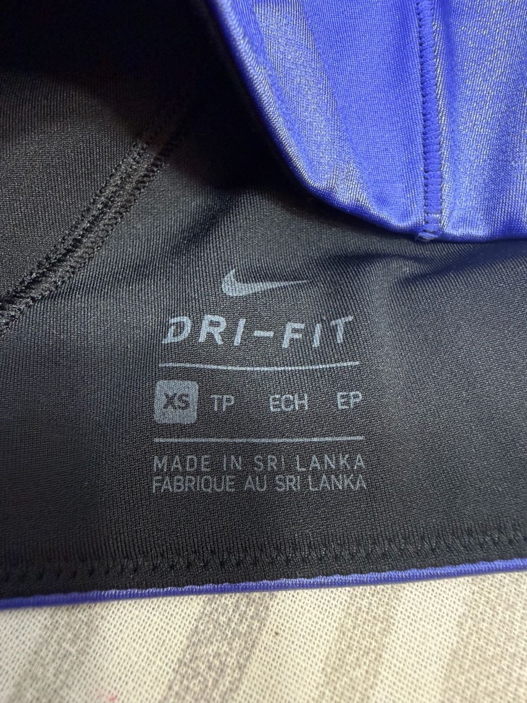 Nike Pro Dri-FIT Indy Women's Light-Support Padded Color-Block Sports Bra 6