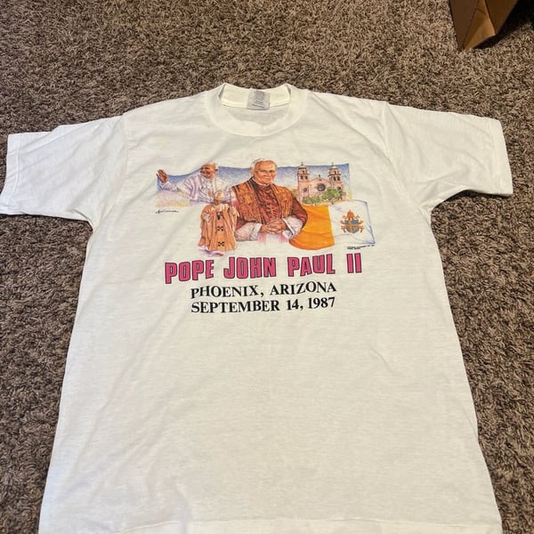 RARE VINTAGE 1987 Pope John Paul II INTERNET ENTERTAINMENT GROUP SHIRT...