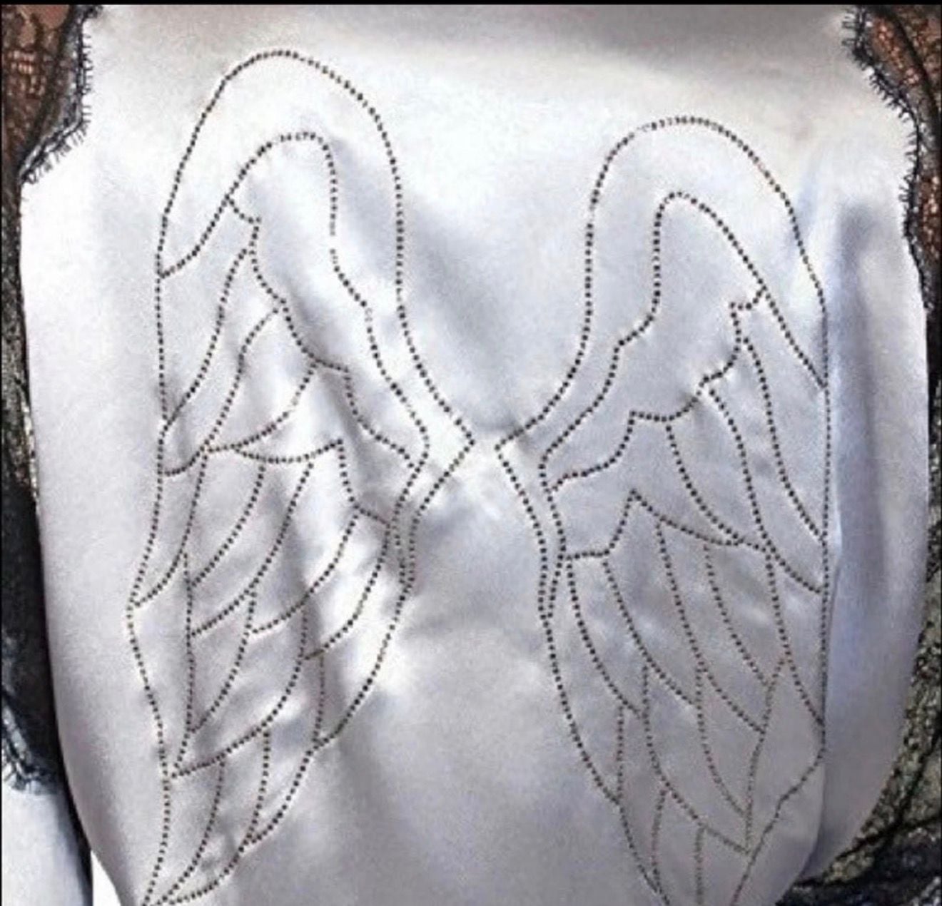 Victoria’s Secret Satin Lace Robe Angel Wings Gray Kimono M/L 8