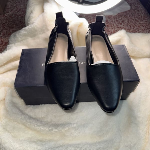 French Connection Flats, Pointed Toe, Vegan Leather, Size 7.5