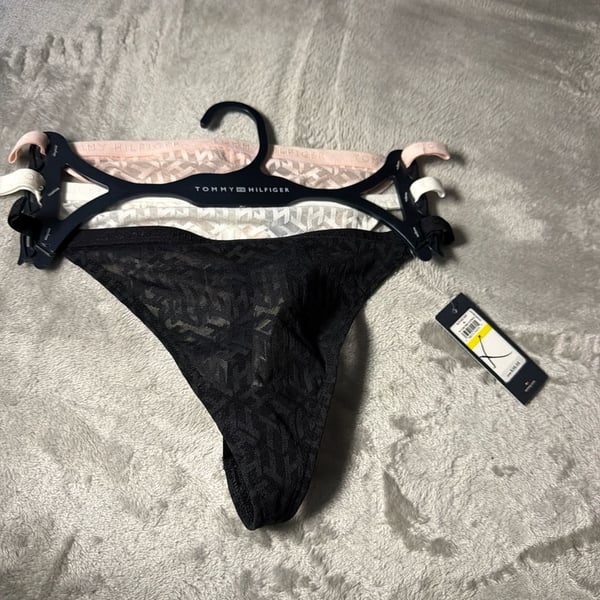 Tommy Hilfiger Women's 3-Pack TH Cube Monogram Mesh G-String Panties