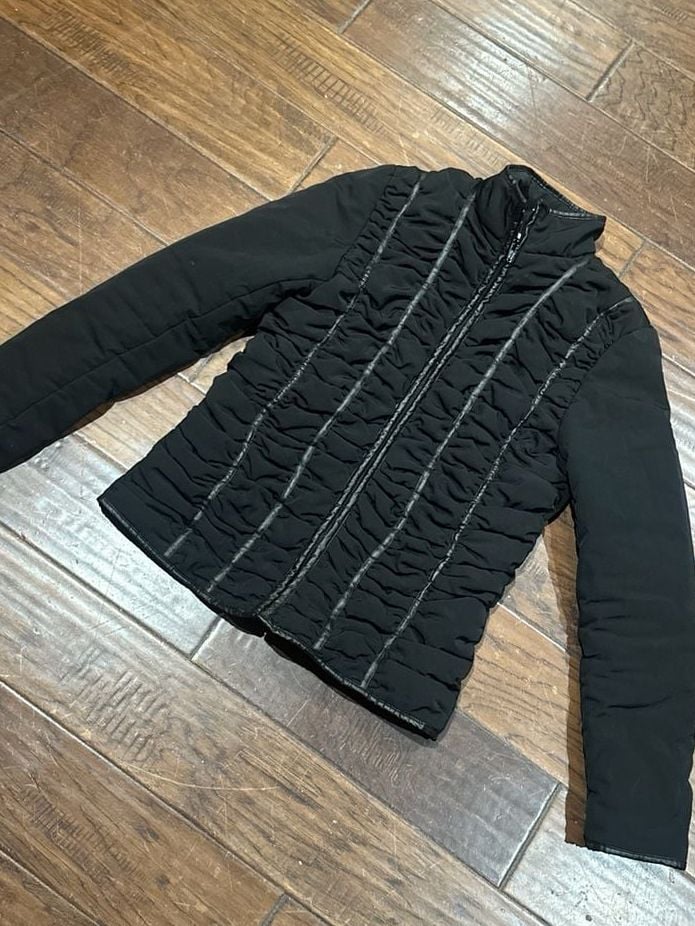 Larry Levine Women's Black Ruched Zip-Up Jacket with Faux Leather Trim 2