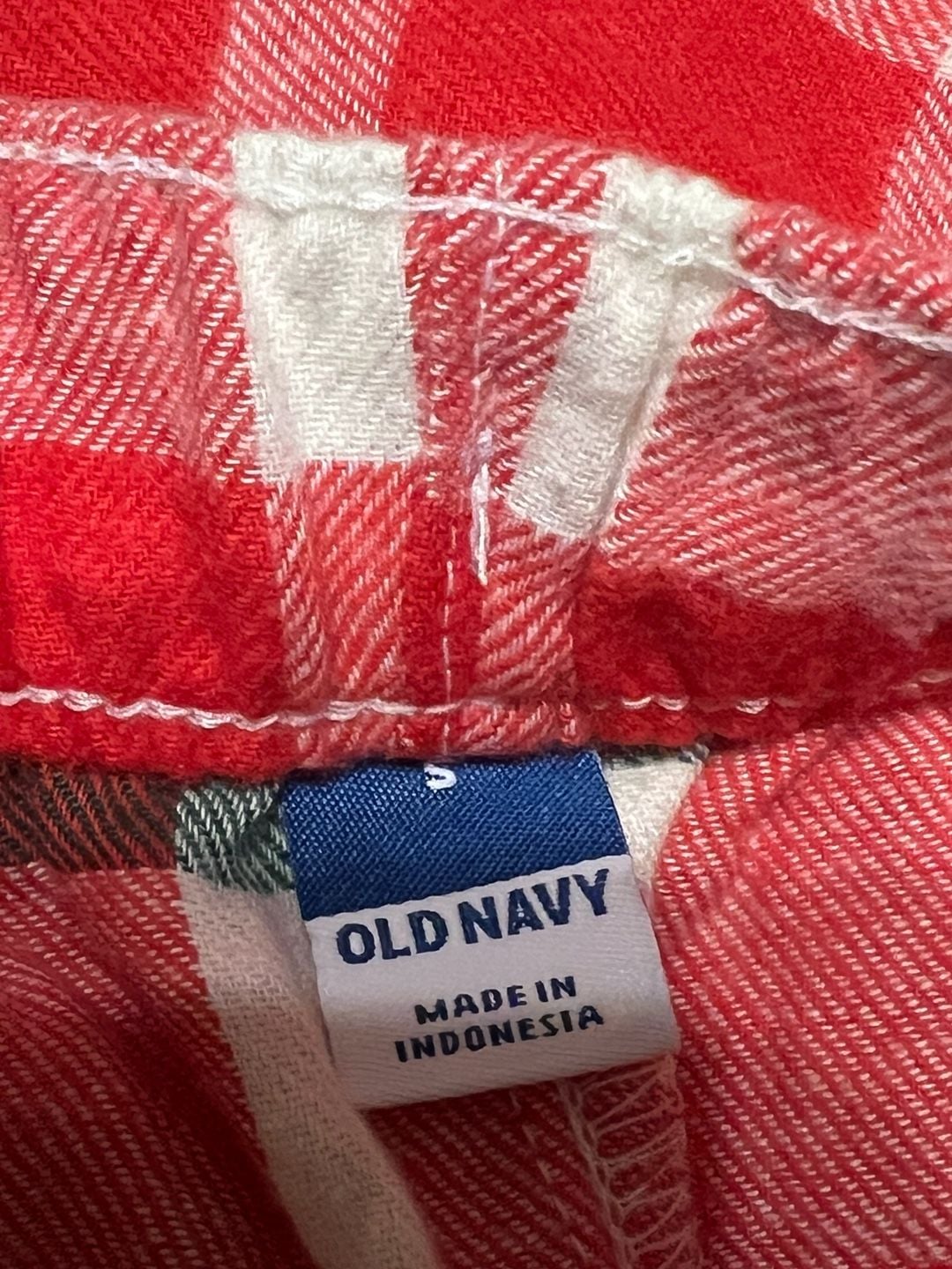 Women's Christmas Holiday Pajama Set - Red 'Let It Snow' Top & Red Plaid Flannel Pants (Old Navy) 6