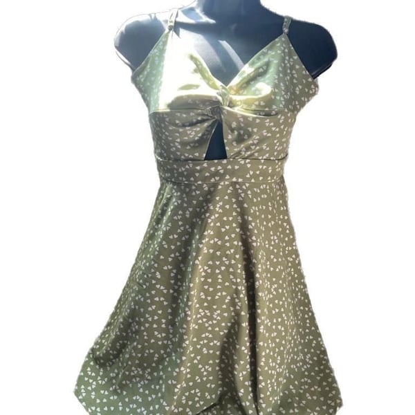 SHEIN Green Twist Front Backless Heart Print Cami Mini Dress
