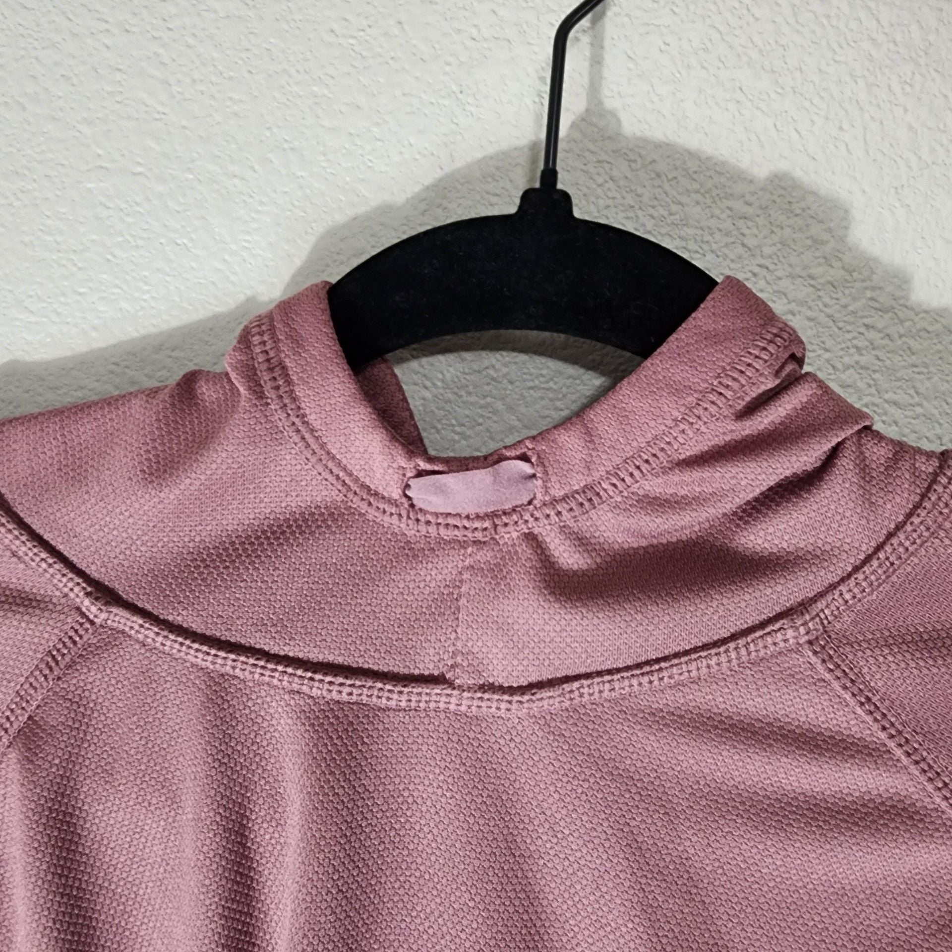 Fabletics Alecia Hooded Pullover Mauve Pink Performance Mesh Hoodie XL 7