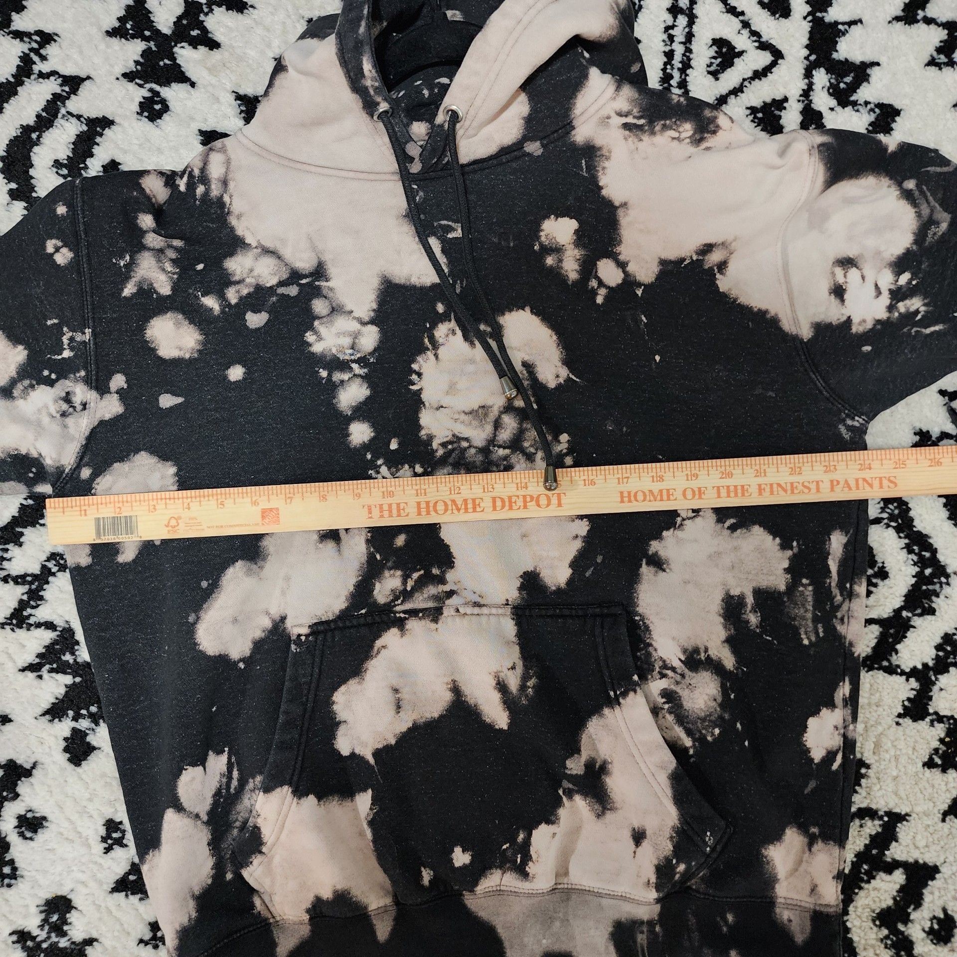 GOLDSHEEP Black and White Bleach Splatter Tie Dye Pullover Hoodie Size Large 5