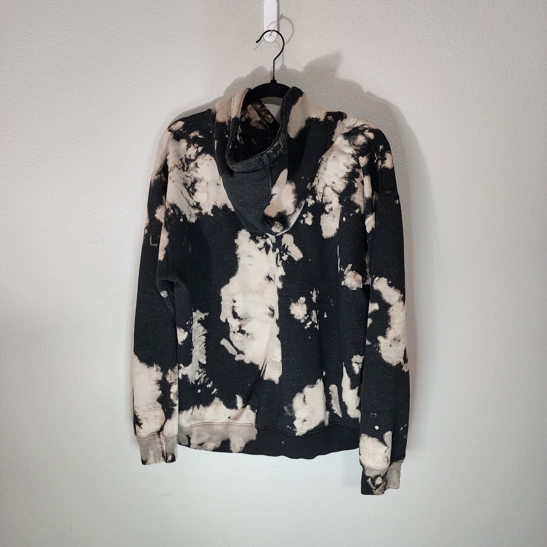GOLDSHEEP Black and White Bleach Splatter Tie Dye Pullover Hoodie Size Large 8