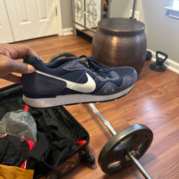 Nike Venture Runner Midnight Navy Shoes