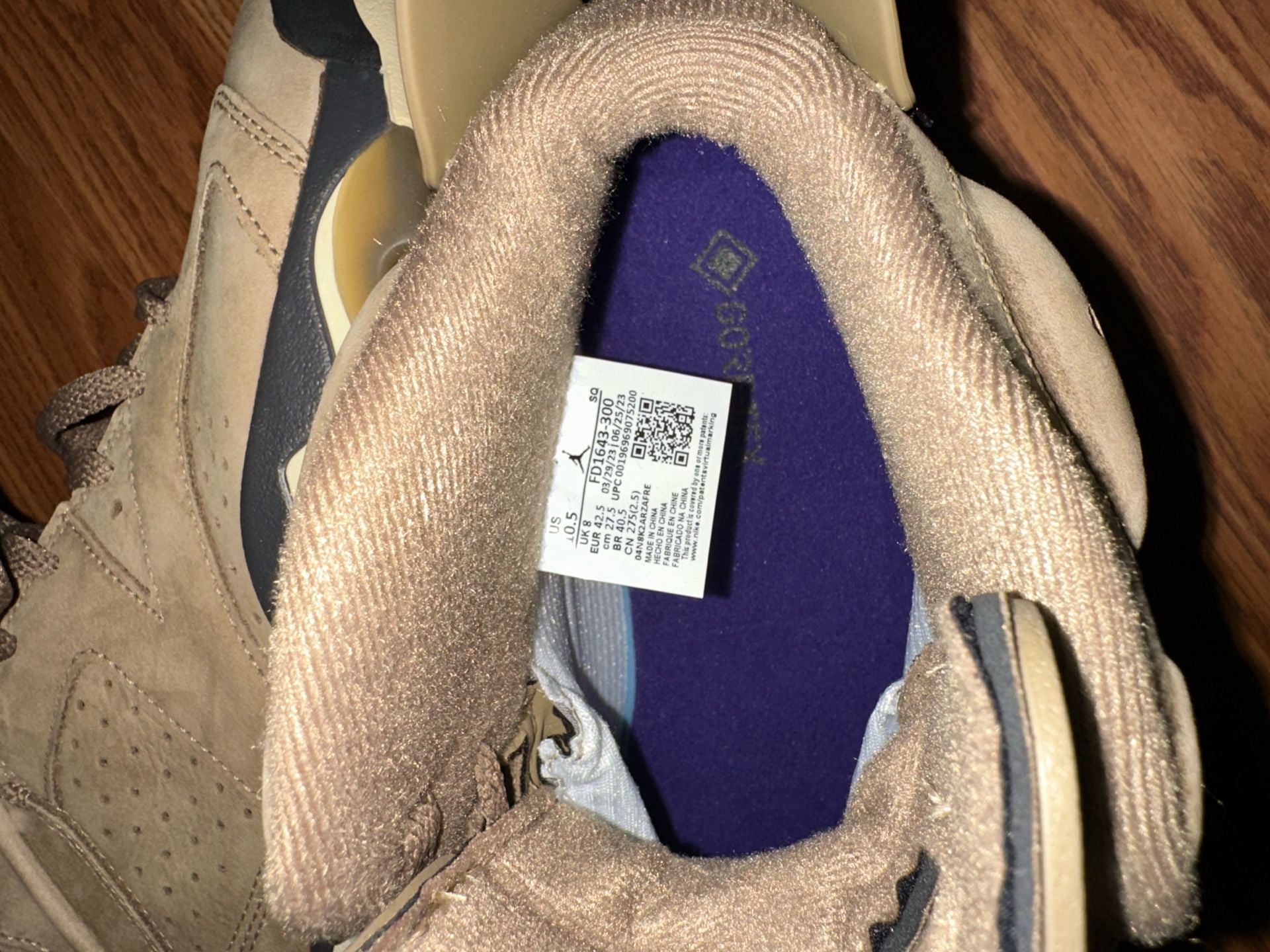 Women's Air Jordan 6 Retro GORE-TEX Brown Kelp 4