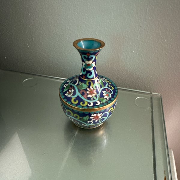 Vintage Chinese Cloisonné Miniature Floral Vase Cobalt Blue Enamel On Brass