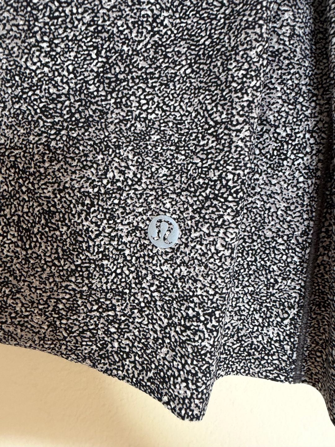 Lululemon Lost In Pace Skirt Sea Spray Alpine White Black Size 4 7