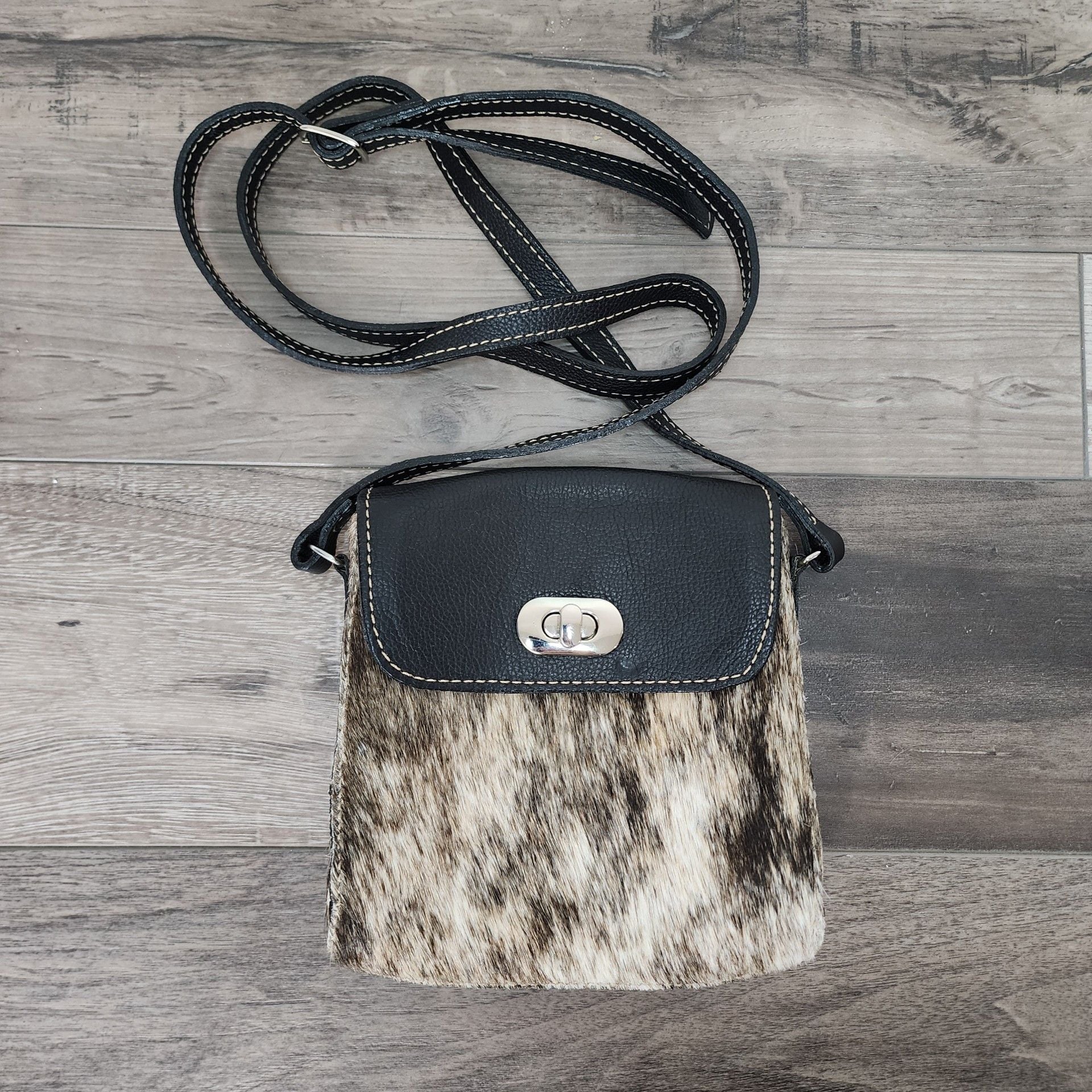 Small Brown and White Cowhide Hair-on-Hide Crossbody Purse 2