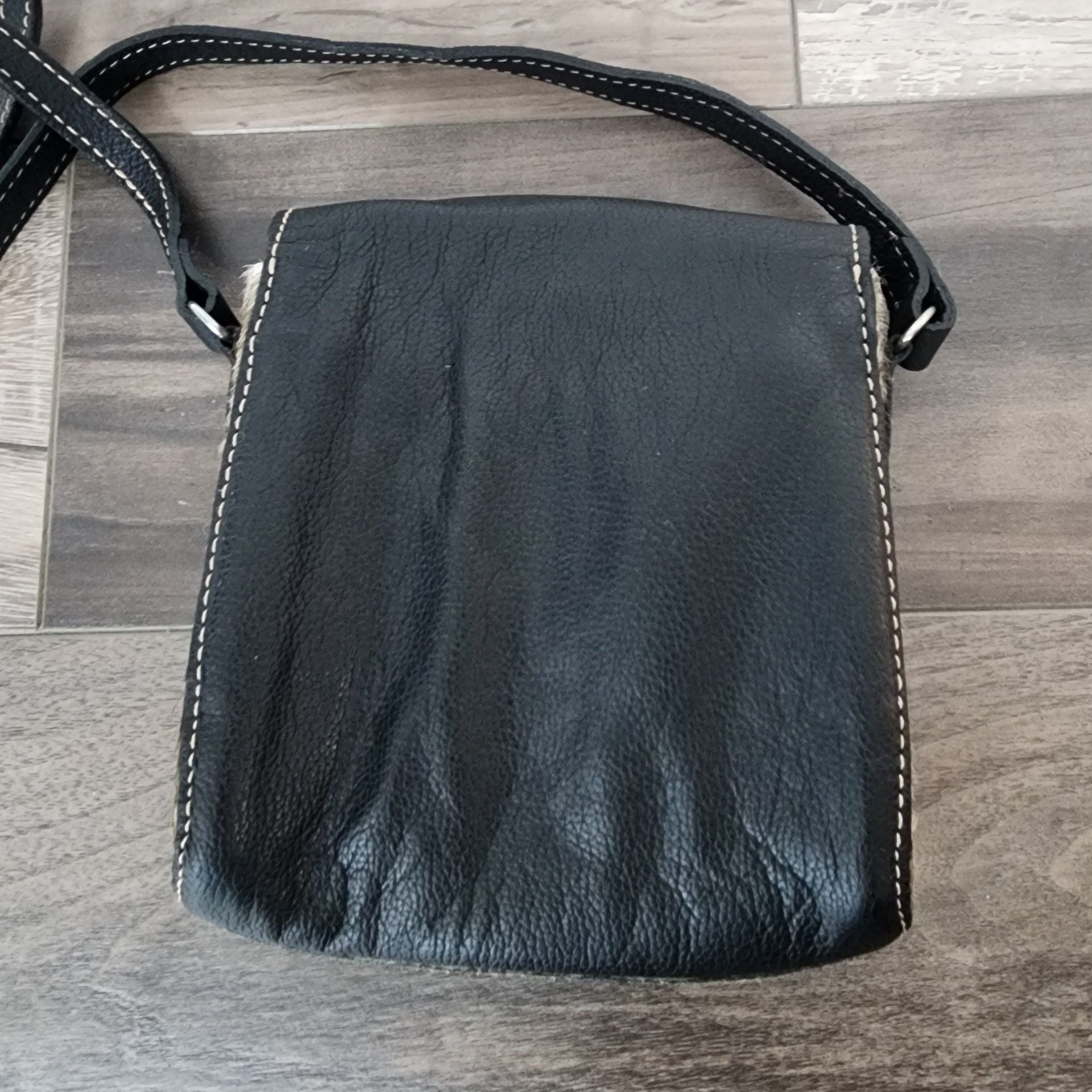 Small Brown and White Cowhide Hair-on-Hide Crossbody Purse 11